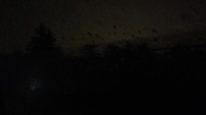 Riding in the car while it is raining (ASMR reference)