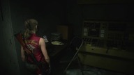 Upierdliwy biały ryj.  Resident Evil 2 część 7