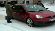 Wypadek w śniegu