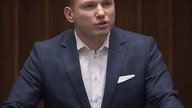 MENTZEN BEZLITOSNIE ZMIAZDZYL TUSKA I KOALICJĘ (960p 30fps H264-128kbit AAC)