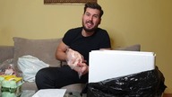 Unboxing paczka mięsa na dowóz
