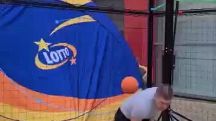 Kosz dla karłów i emeryt #shorts #viral #sports #polska