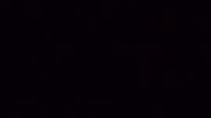 Kiedyś Izabela włamuje się do domu bez zgody.  Ale prasad to umarza