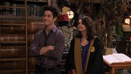 Czarodzieje z Waverly Place sezon 4 odc. 11 - Powr&oacute;t Maxa