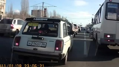 Mama, dzwoń po drog&oacute;wkę, samoch&oacute;d mnie zabił!