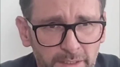 Polityczny teatr kukiełek: Kto naprawdę pociąga za sznurki?