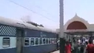 Bo idiotą to trzeba się urodzic