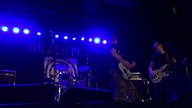 Dezerter - 01 Mam Kły Mam Pazury