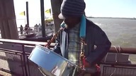 Hymn Polski na egzotycznym instrumencie