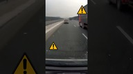 Autostrada A4 spadający lód z dachu #shorts #rikordwidjo