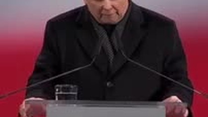 Kaczyński w szponach szantażu trzymany przez partię i Maciarewicza