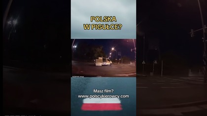 Polska w pigułce  Drzwi odpadły w trakcie jazdy #dashcam #Polska #szok