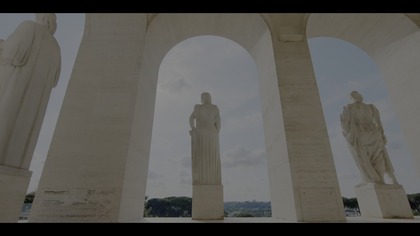 Emily. in. Paris. S05E02