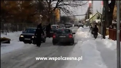 Pomoc "potrzebującym"