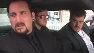 Chłopaki z barak&oacute;w S02E01 (O w mordę co się stało z moją dzielnicą)