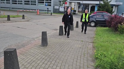 Ochrona EKOTRADE bardzo agresywna, bo Grupa WB i jej firma RADMOR kradną przestrzeń publiczną¿ #261
