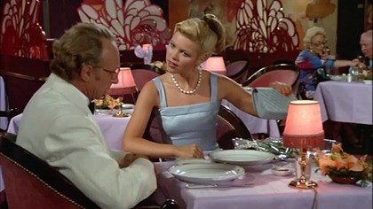 Bliźniak (1984) Le Jumeau [The Twin] [720p]