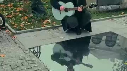 Bo nie ma to jak sztukaNatalia Szroeder - Lustra, a raczej Kielce i lustro#cover #niebokielc