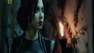 Chica Vampiro sezon 1 odc. 9 - Daisy na pograniczu dw&oacute;ch świat&oacute;w 1/2