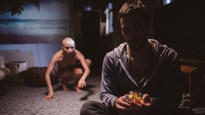 Dzień, w kt&oacute;rym znalazłem w śmieciach dziewczynę (2021) Cały film PL