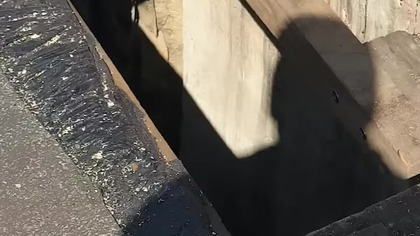 Ratowanie konstrukcji dachu , na mocnym patencie #shorty #awaria #shorts #diy