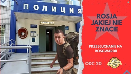 Zwykły dzień. Spokojna droga. I nagle  radiowóz z piskiem opon staje tuż obok mnie. Nie miałem czasu na pytania. W mgnieniu oka znalazłem się w środku. Przesłuchanie, zamknięte drzwi, napięcie, którego nie da się opisać. Wszystko przez to, że... podróżuję. Sam. Z plecakiem. W miejscu, gdzie to budzi pytania.

W tym odcinku zabieram Cię na jedną z najmocniejszych przygód mojej wędrówki przez daleką północ. Obudziłem się w dzikim lesie, jak zwykle  bez planu. Zmierzając pieszo przez małą osadę, zostałem zatrzymany przez mundurowych. Nie wiedziałem wtedy, czy to tylko rutynowa kontrola, czy coś więcej.

Wylądowałem w budynku, gdzie czas płynął inaczej. Trzy godziny, które zostawiły ślad na długo. Musiałem udowadniać, że jestem tylko podróżnikiem z kamerą. Że moje intencje są czyste. Że nie mam nic wspólnego z żadnymi podejrzeniami. Każde pytanie było jak test. Każde spojrzenie  jak ocena.

To historia o granicach  nie tylko tych geograficznych, ale też psychicznych. O tym, jak niewiele trzeba, by z podróży życia zrobić grę o spokój ducha. W tym odcinku dzielę się emocjami, które trudno ubrać w słowa, ale które trzeba przeżyć, by zrozumieć.

#przygoda #survival #podróżżycia #dokument #jakuck



Wsparcie kanału:

Chcesz wesprzeć moje podróże? Zapraszam na:

 Patronite: https://www.patronite.pl/ANKS

 Postaw kawę: https://suppi.pl/anks

 Darowizny: https://www.paypal.me/MichalPaterANKS (z dopiskiem darowizna)

Nr rachunku: PL18291000060000000002715570 (z dopiskiem darowizna)



Media społecznościowe:

 Facebook: https://www.facebook.com/autostopemnakoniecswiata/
 Instagram: https://www.instagram.com/autostopem_na_koniec_swiata/?hlpl  

Muzyka: Maras - Headbite
https://headbite.bandcamp.com/