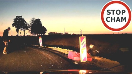 Bardzo się spieszył i wylądował w polu Passatem #2031 Wasze Filmy