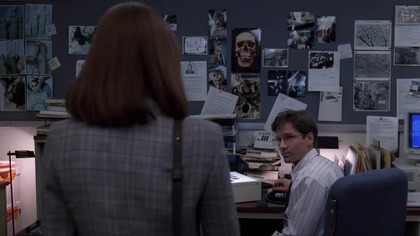 Z Archiwum X - Pierwsze spotkanie Muldera i Scully (Polski Dubbing)
