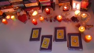 Co ta osoba chciałaby aby się wydarzyło między wami? Czego ona oczekuje od Ciebie teraz?  #tarot