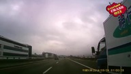 Idiota w ciężar&oacute;wce doprowadza do wypadku