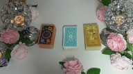 Czy On/Ona da Ci szczęście?Wybierz kartę  Poznaj Prawdę  TAROT 