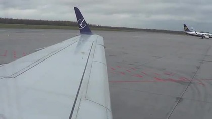 17. 11. 22, Embraer ERJ 170- 100ST, SP- LDE, Wrocław- Warszawa, LOT