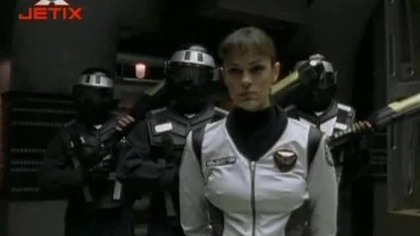 S09E26 Zdrajca z przeszłości