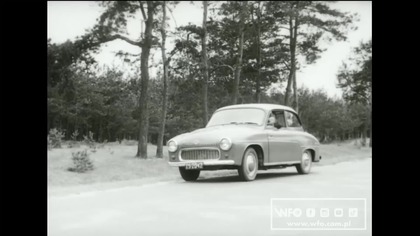Technika jazdy samochodem osobowym.  Ruch pozamiejski - lato (1965)