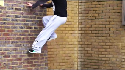 Parkour vs  Downhill