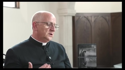 Belzebub zmuszony wyznał, jak niszczy Kości&oacute;ł i ludzi oraz Jak działają anioły Ksiądz egzorcysta Ripperger wyjaśnia (2 i 3)