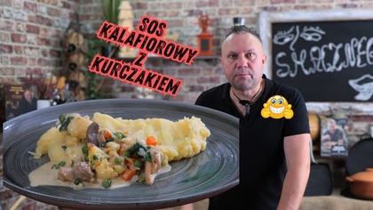 Sos kalafiorowy z kawałkami kurczaka / Oddaszfartucha