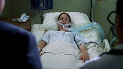 Skazany na śmierć S02E01 - Manhunt