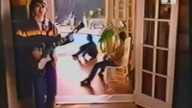 Oasis - Don't Look Back In Anger [1995]