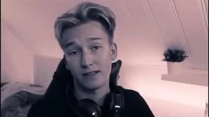 Kaluch i Kacperek Smutna Historia Z Serii Prawdziwe Życie (czarny mustang)