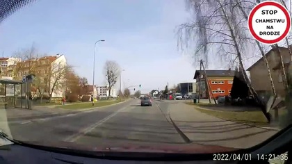 Bójka kierowcy i pasażera podczas jazdy #784 Wasze Filmy