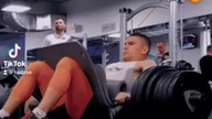 Zabrałem WSZYSTKIE ciężary na HIP THRUST #shorts