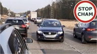 Blokowanie korytarza życia - cofanie na A6 #340 Wasze Filmy
