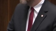  Grzegorz Braun Ile to będzie na twarz Polaka jeśli odejmiemy te ZNACZONE pieniądze?