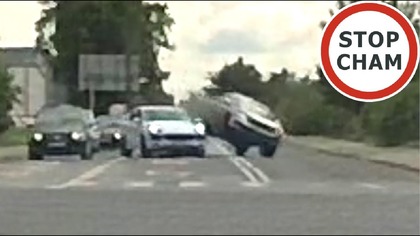 Kolizja i ucieczka Porsche w Radomiu #1899 Wasze Filmy