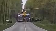 Mistrzowskie lądowanie helikoptera LPR pomiędzy drzewami