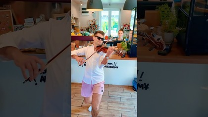 Zamówiłem sobie muzyczne espresso macchiato  #espresso #macchiato #dc #performance #coffeeshop