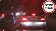 Taksówkarz spycha z drogi, nie chce się zatrzymać i ucieka bo ma pasażerkę #979 Wasze Filmy