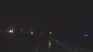 Stanęła w poprzek autostrady, by sprawdzić światła