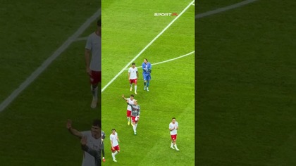 Emocjonalna dyskusja Lewandowskiego i Grabary.  O czym rozmawiali tuż po meczu?
